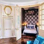Château Arche D'aure Alojamento de Acomodação e Pequeno-almoço Vicq-d'Auribat