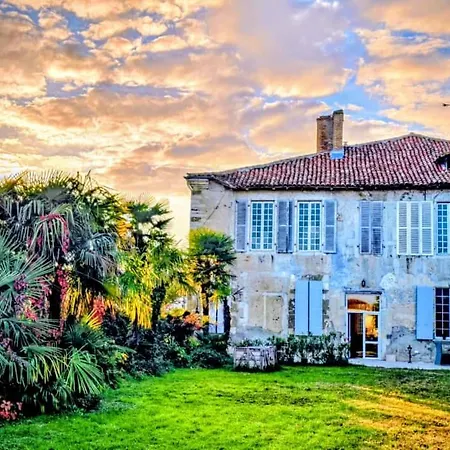 Bed & Breakfast Chateau Arche D'aure