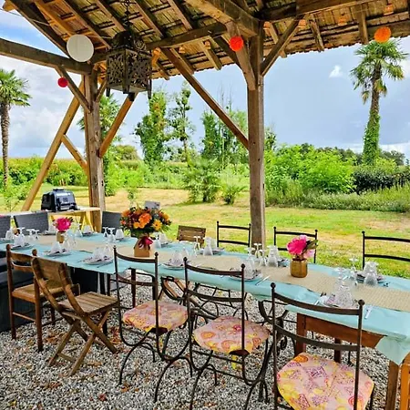 Bed & Breakfast Chateau Arche D'aure Vicq-d'Auribat