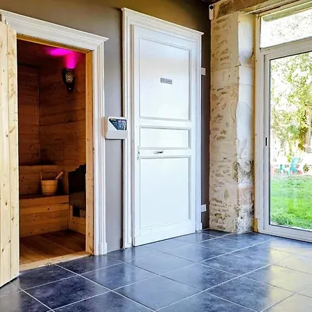 Bed & Breakfast Chateau Arche D'aure 4*