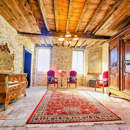 Bed & Breakfast Chateau Arche D'aure