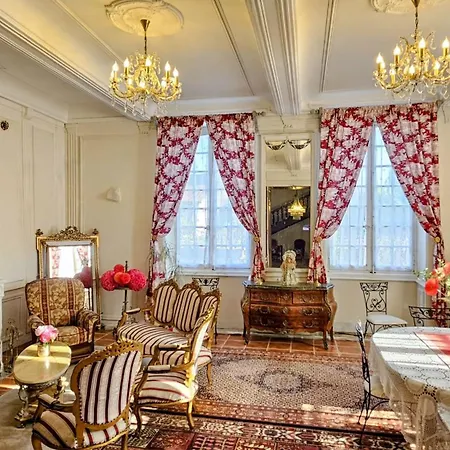Chateau Arche D'aure 3*