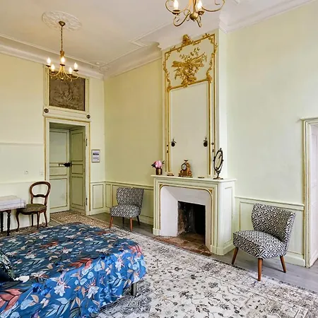 Bed & Breakfast Chateau Arche D'aure 3*