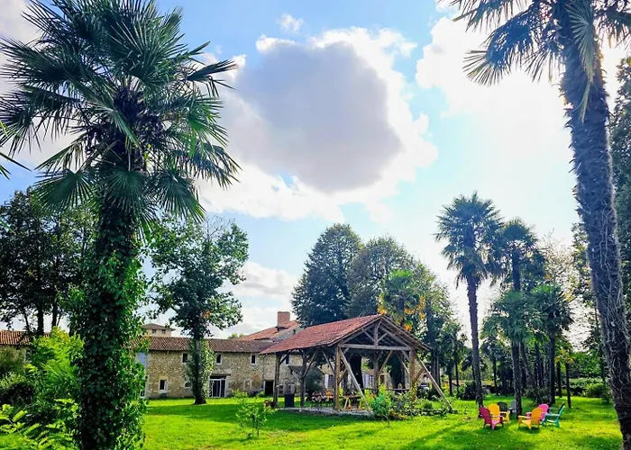 Château Arche D'aure Couette-café